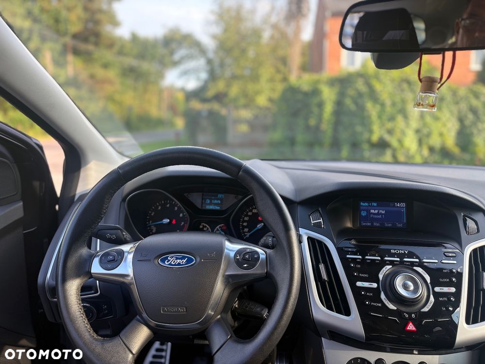 Ford Focus - 21