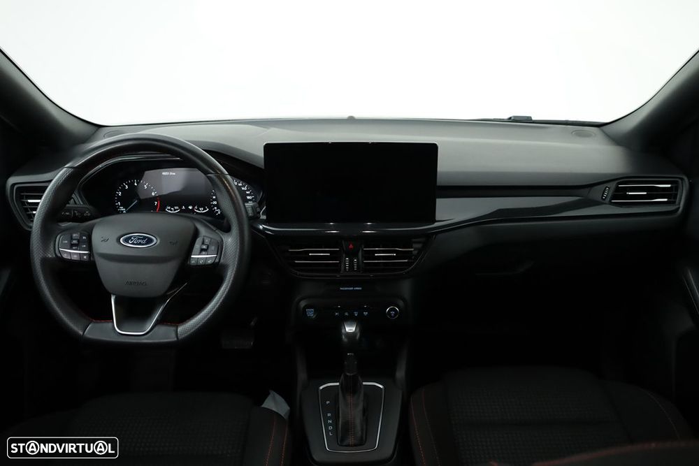 Ford Focus SW - 8