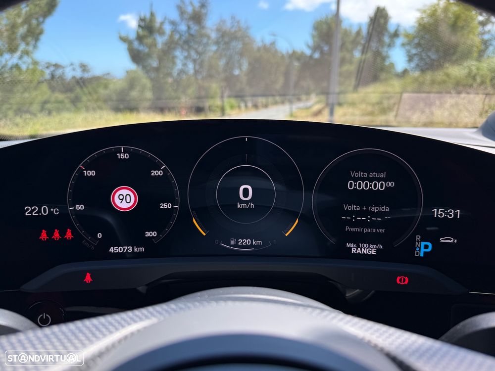 Porsche Taycan Sport Turismo Turbo S - 32
