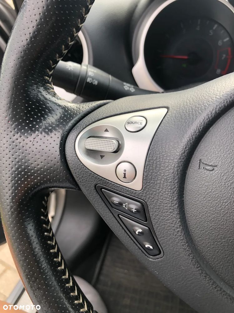 Nissan Juke - 36