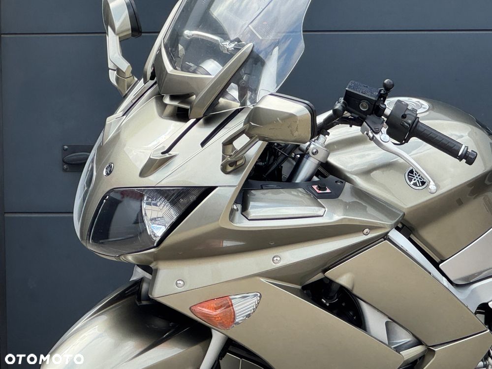 Yamaha FJR - 22