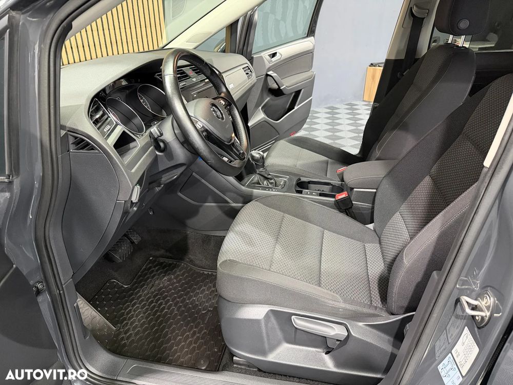 Volkswagen Touran 1.4 TSI DSG Comfortline - 15