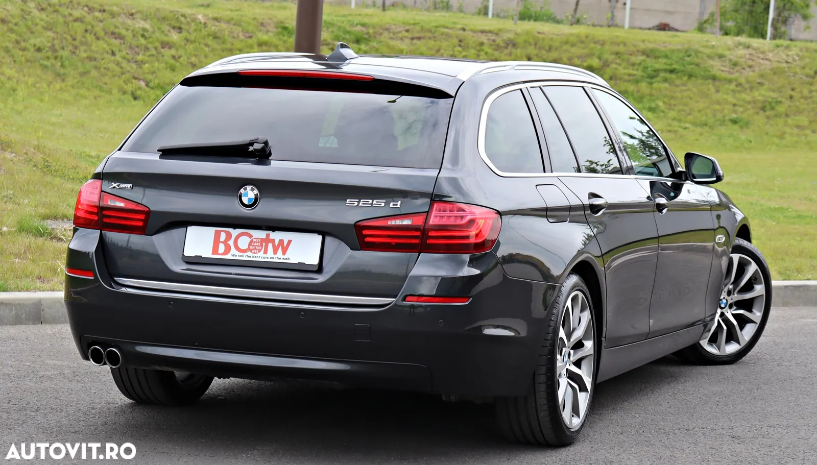 BMW Seria 5 525d Touring Aut. Luxury Line - 11