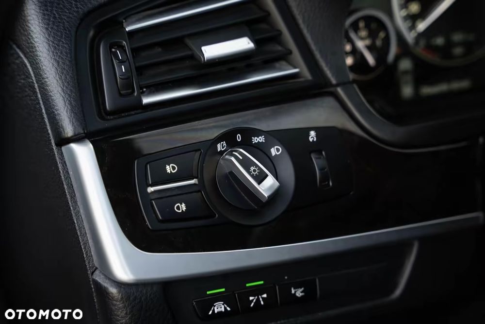 BMW Seria 5 - 17