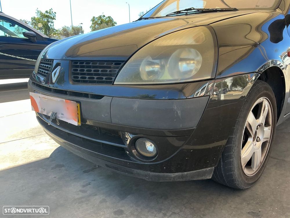 Renault Clio 1.2 16V Dynamique - 8