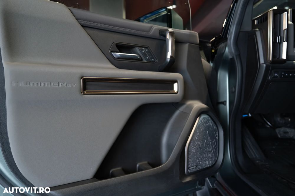GMC Hummer - 10
