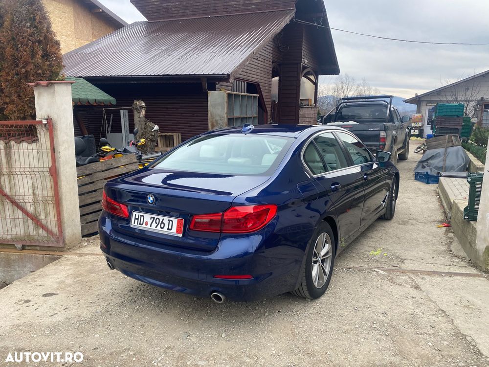 BMW Seria 5 520d Aut. Sport Line - 3