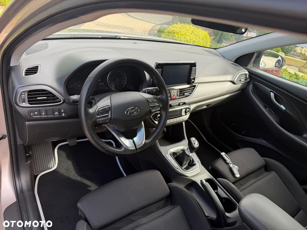 Hyundai i30 1.6 CRDI Prime - 5