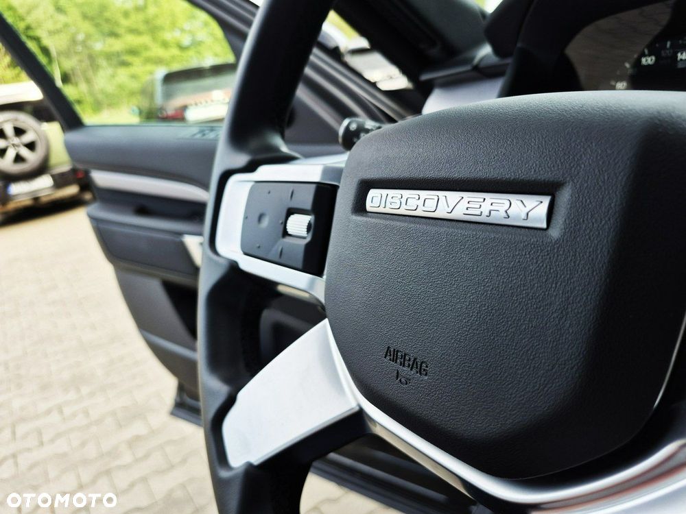 Land Rover Discovery 3.0 D250 mHEV Dynamic SE - 34