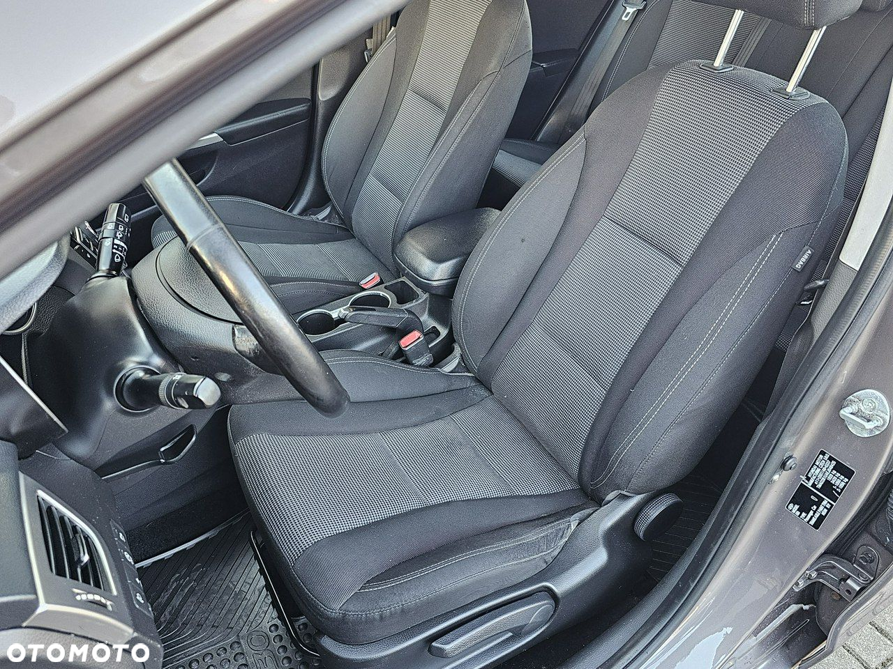 Hyundai i30 1.6 CRDi BlueDrive Classic + - 10