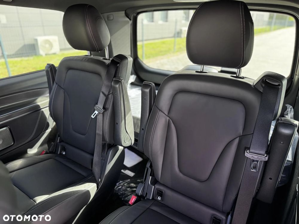 Mercedes-Benz Klasa V 300 d 4-Matic 9G-Tronic Exclusive (d³ugi) - 14