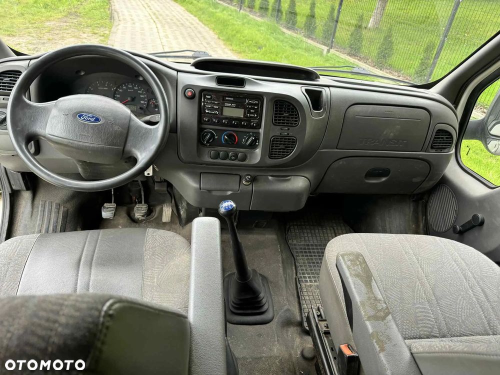 Ford Transit - 6