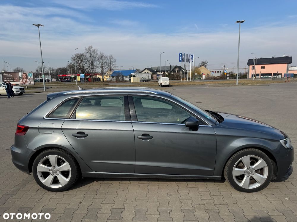 Audi A3 Sportback - 11