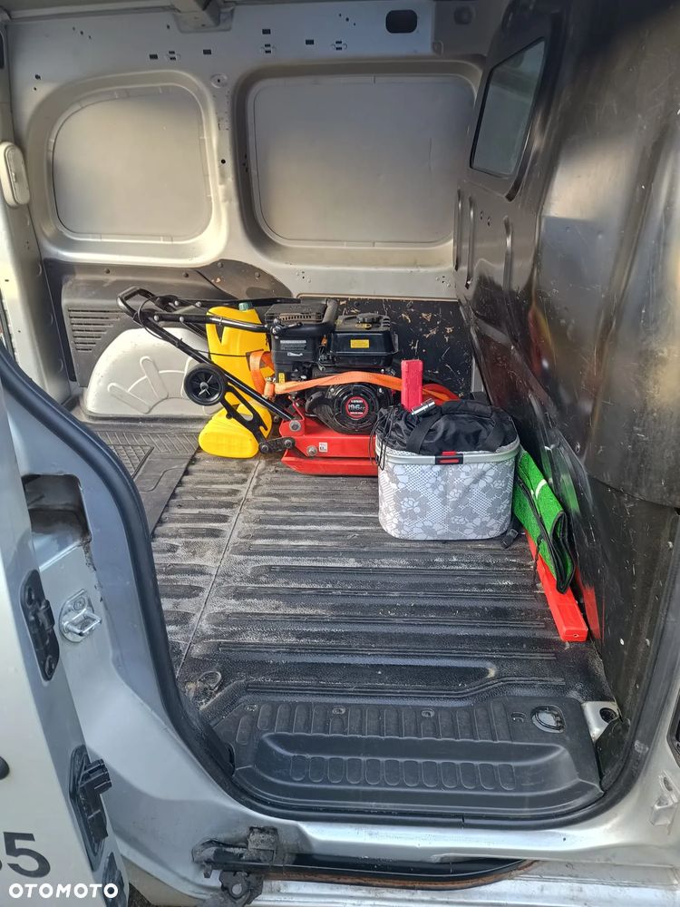 Mercedes-Benz CITAN - 12