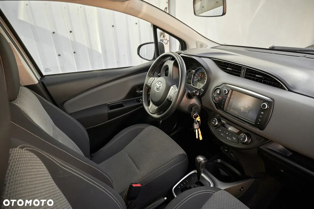 Toyota Yaris 1.5 VVT-i Comfort - 39