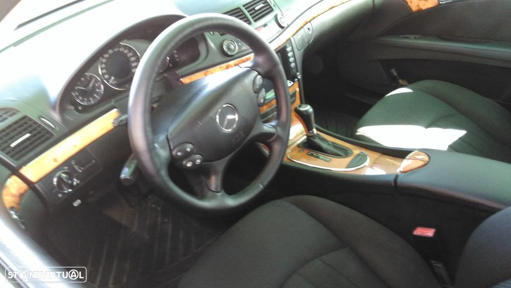 Mercedes-Benz E 220 CDi Elegance Aut. - 7