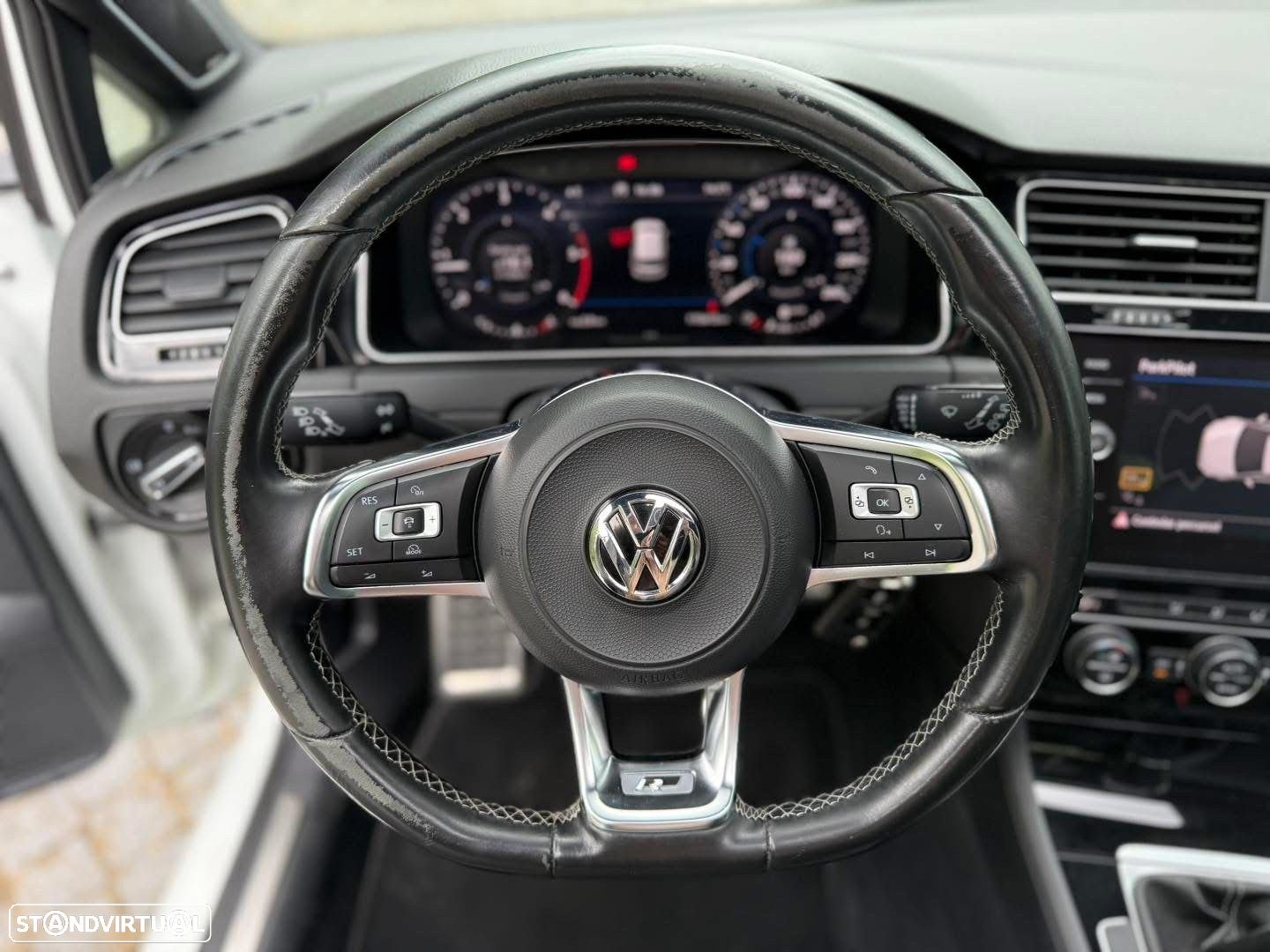 VW Golf - 7