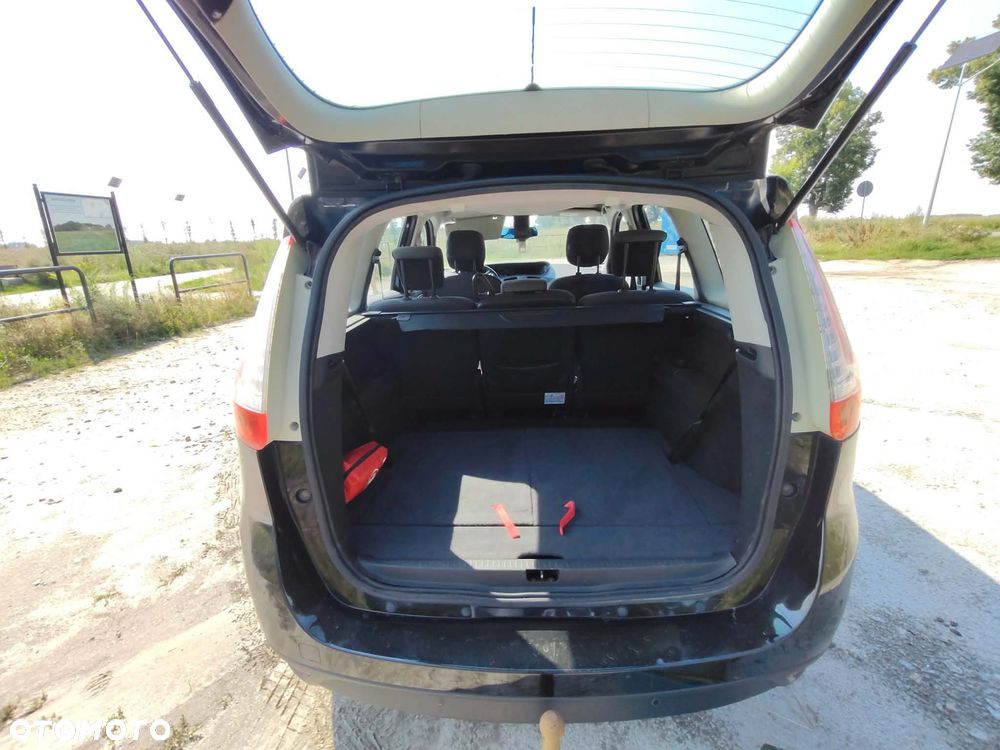 Renault Scenic 1.5 dCi Life EDC - 9
