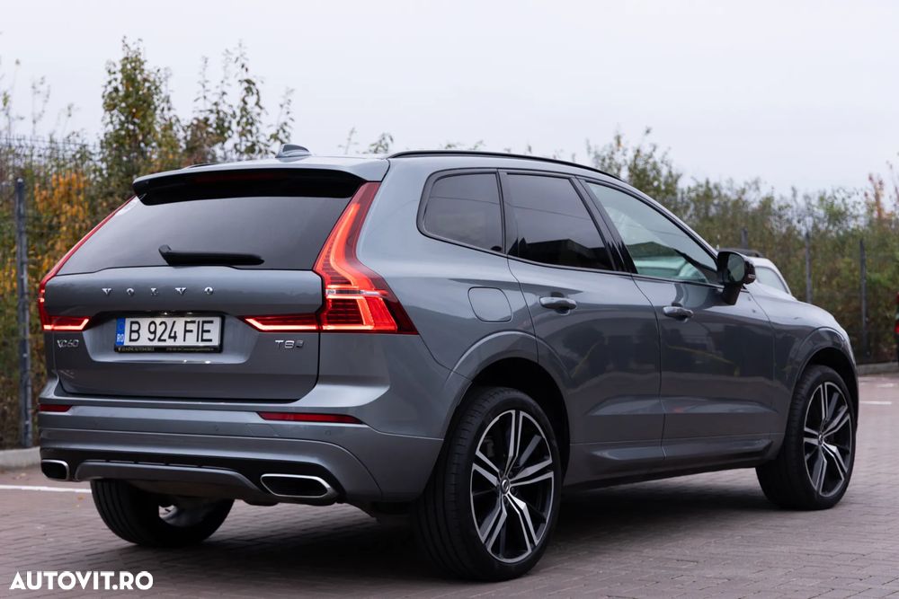 Volvo XC 60 Recharge T8 Twin Engine eAWD R-Design - 6