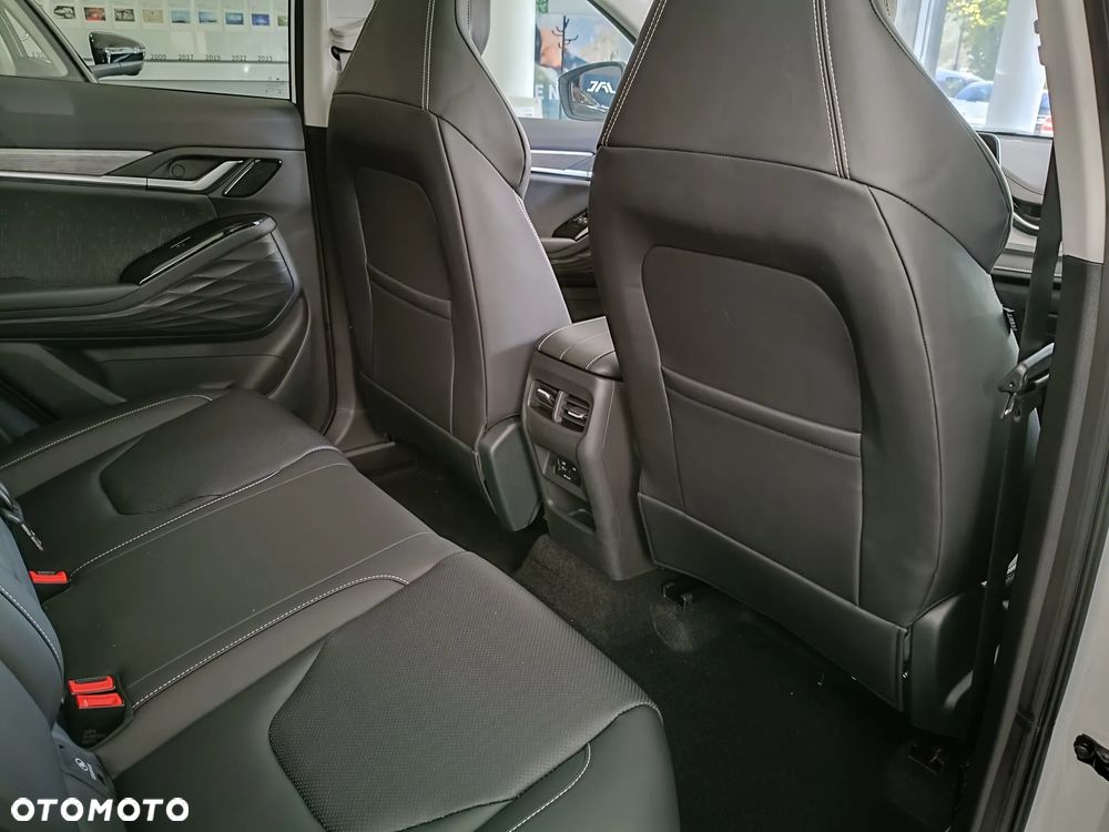 JAC JS6 - 33