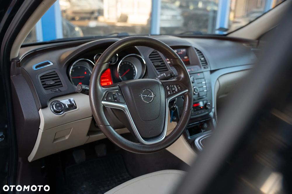 Opel Insignia 2.0 CDTI Cosmo - 22