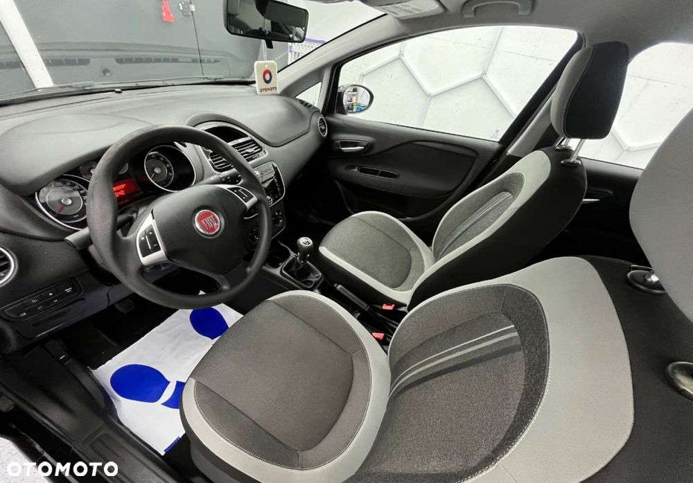 Fiat Grande Punto - 19