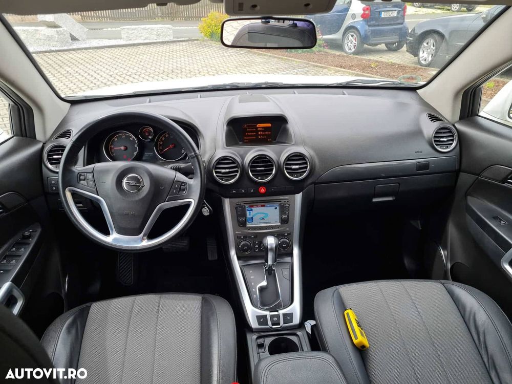 Opel Antara - 12