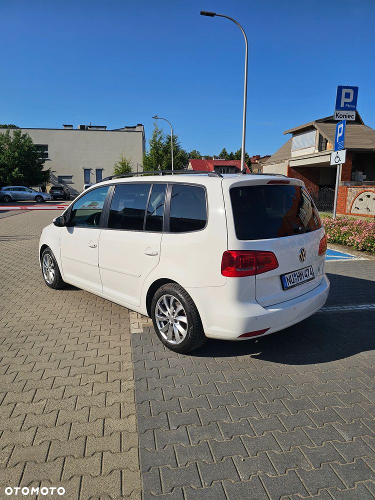 Volkswagen Touran 2.0 TDI DPF DSG STYLE - 6