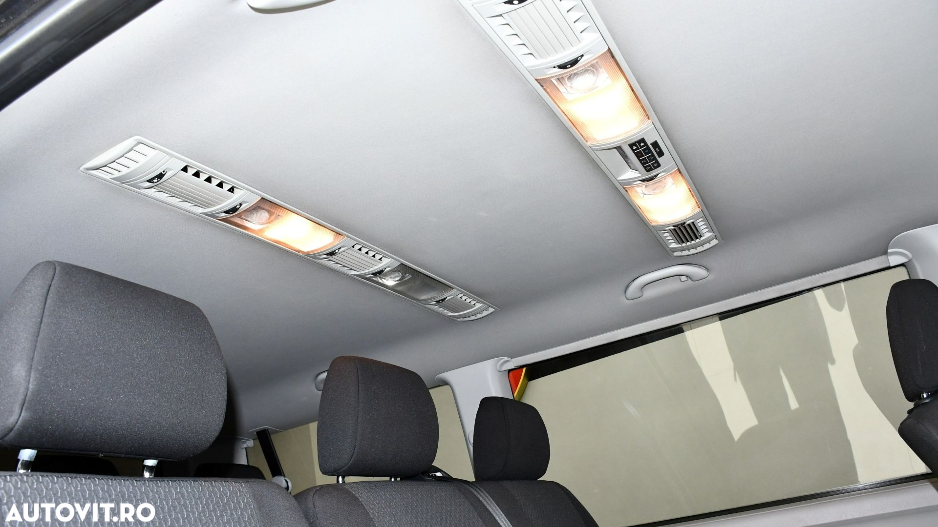 Volkswagen Caravelle T6 2.0 TDI KR Comfortline - 15