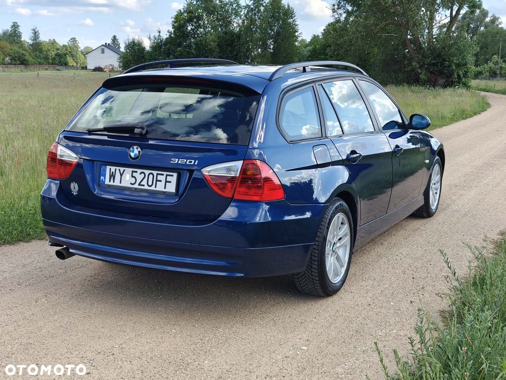 BMW Seria 3 - 6