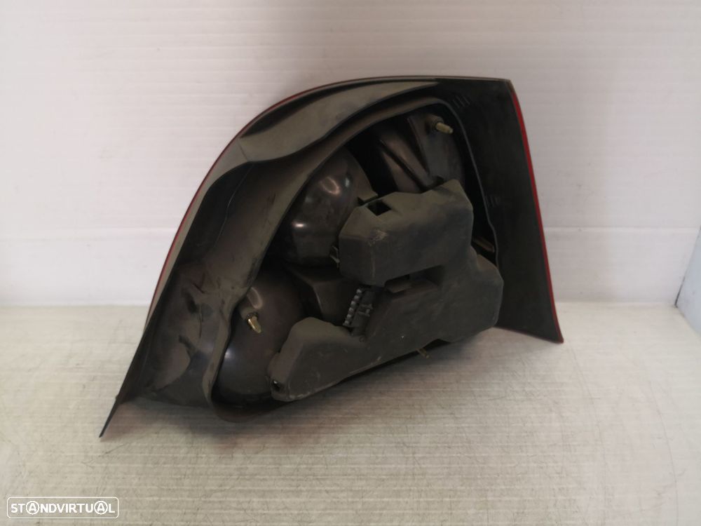 Farolim Stop Esq Rover 25 Hatchback (Rf) - 4