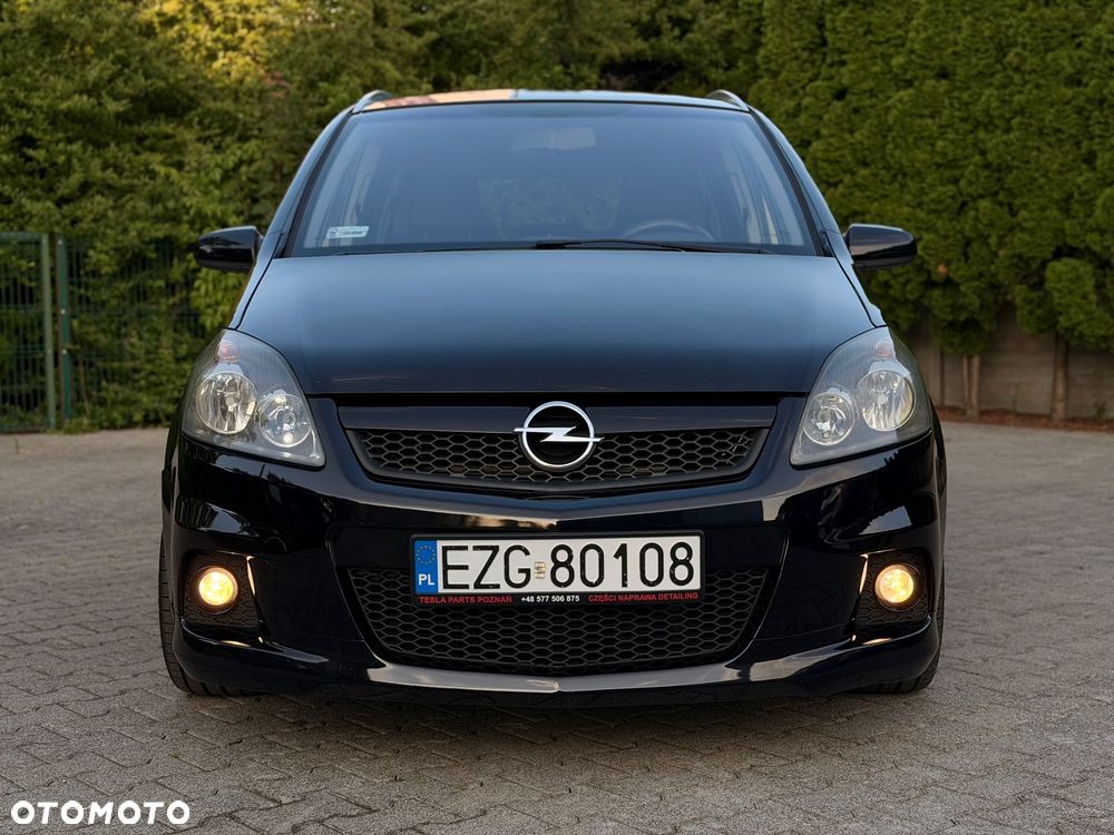 Opel Zafira 2.0 T OPC - 2