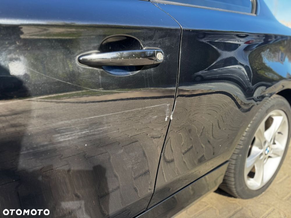 BMW Seria 1 120d DPF - 17