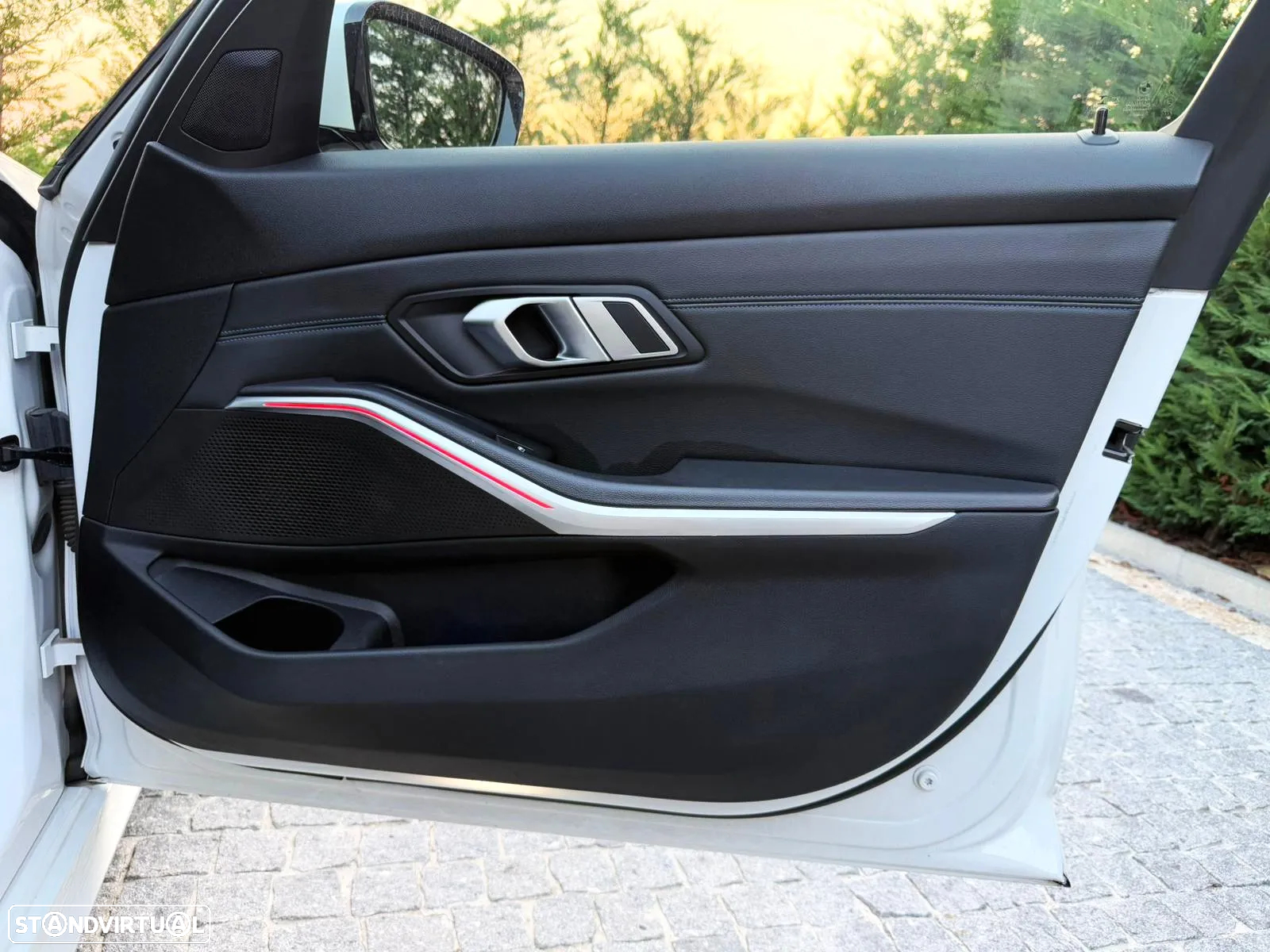 BMW 320 d Touring Aut. M Sport - 21