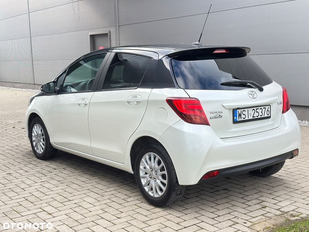 Toyota Yaris 1.33 VVT-i Edition - 13
