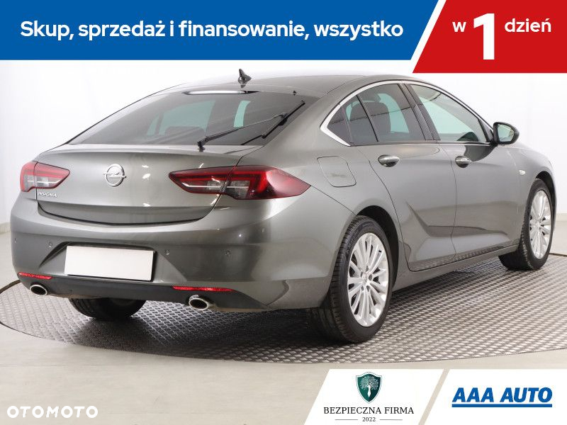 Opel Insignia - 6