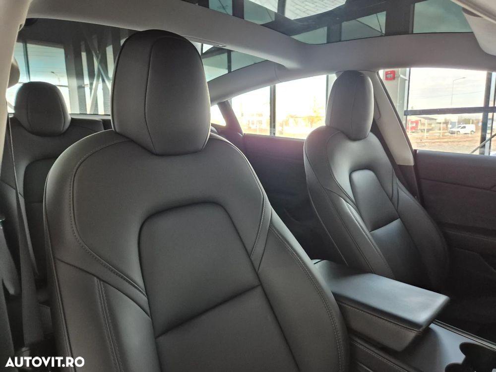 Tesla Model 3 Langstreckenbatterie Allradantrieb Dual Motor - 13