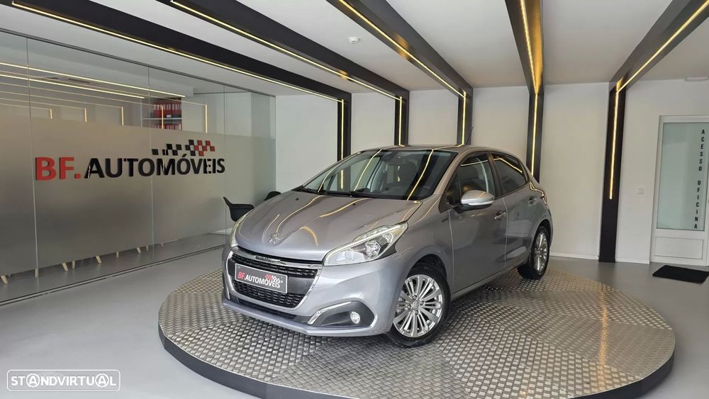 Peugeot 208 1.5 BlueHDi Signature - 14