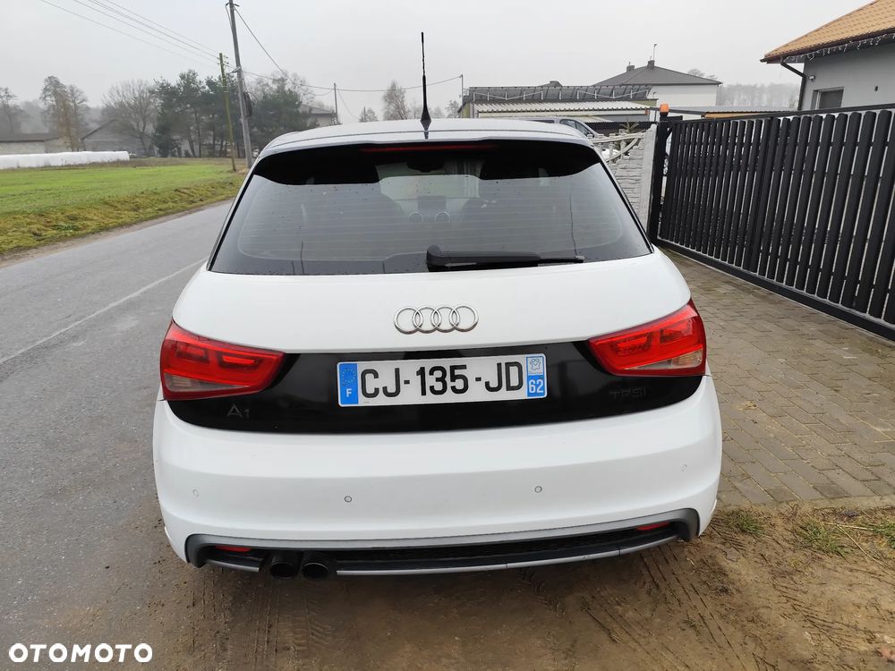 Audi A1 Sportback 1.4 TFSI S tronic S line edition m S line Sportpaket - 3