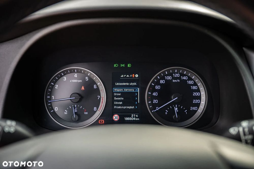 Hyundai Tucson 1.6 T-GDI Style 4WD - 16