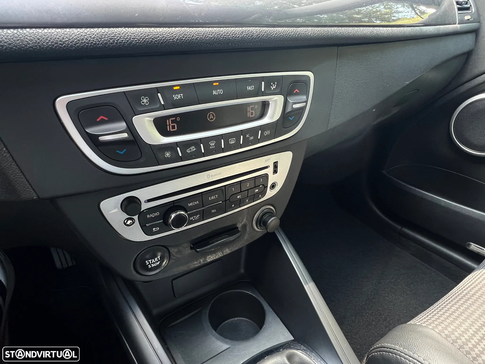 Renault Mégane Sport Tourer 1.5 dCi Dynamique S - 10