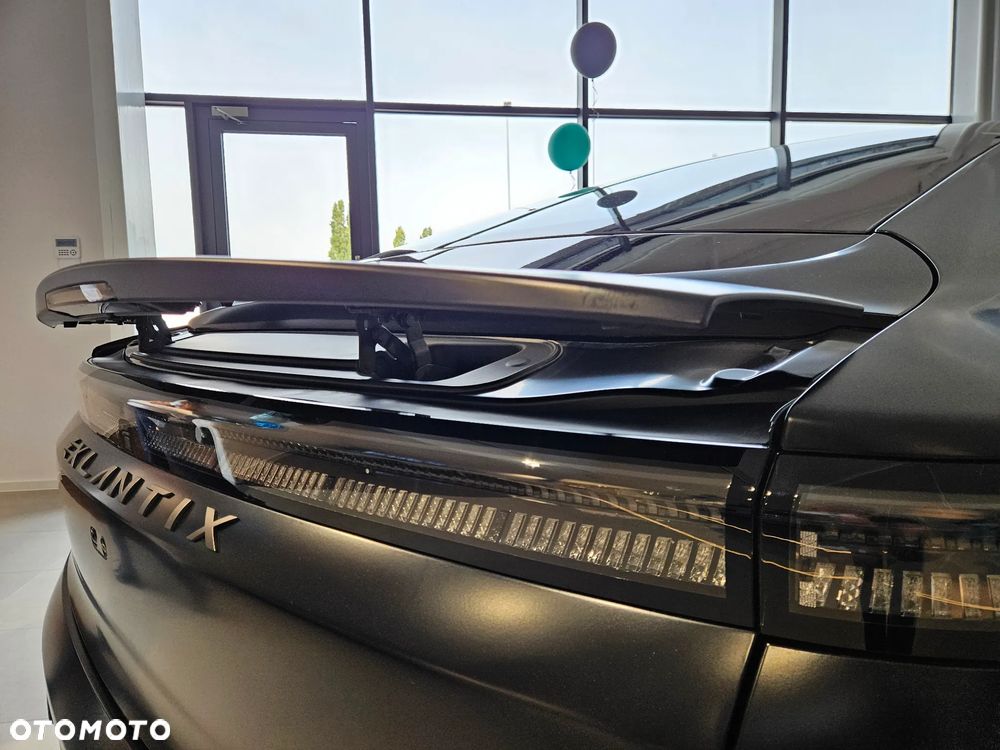 Exlantix ES 100kWh Premium AWD - 32
