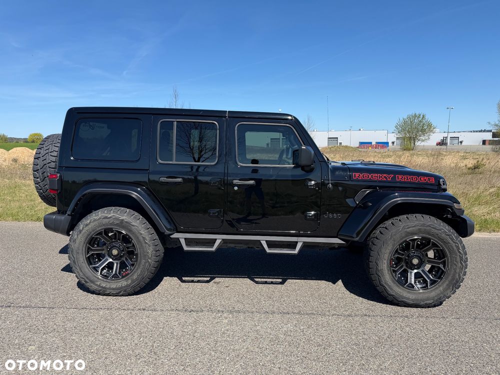 Jeep Wrangler - 5