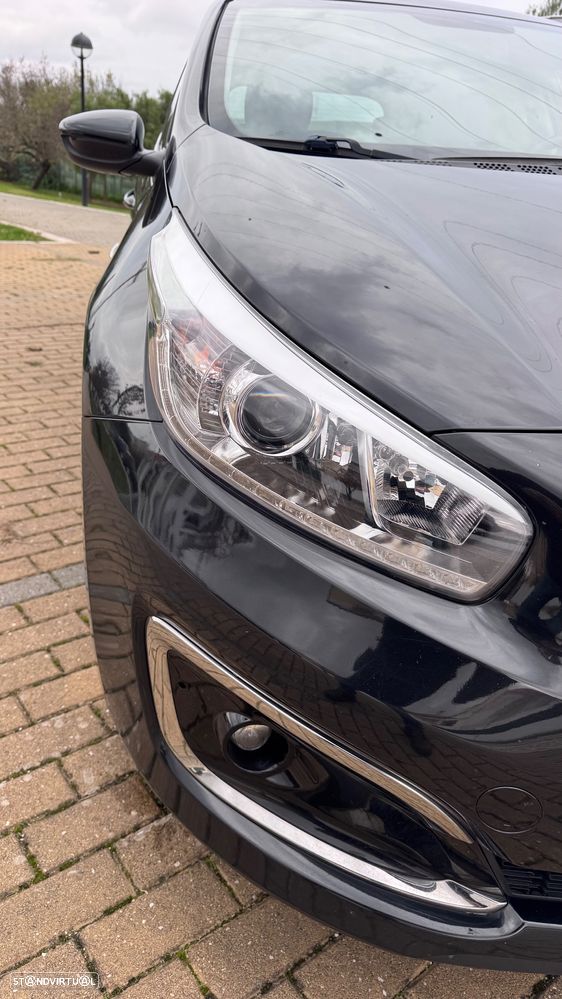 Kia Ceed SW 1.4 CRDi Prime - 12