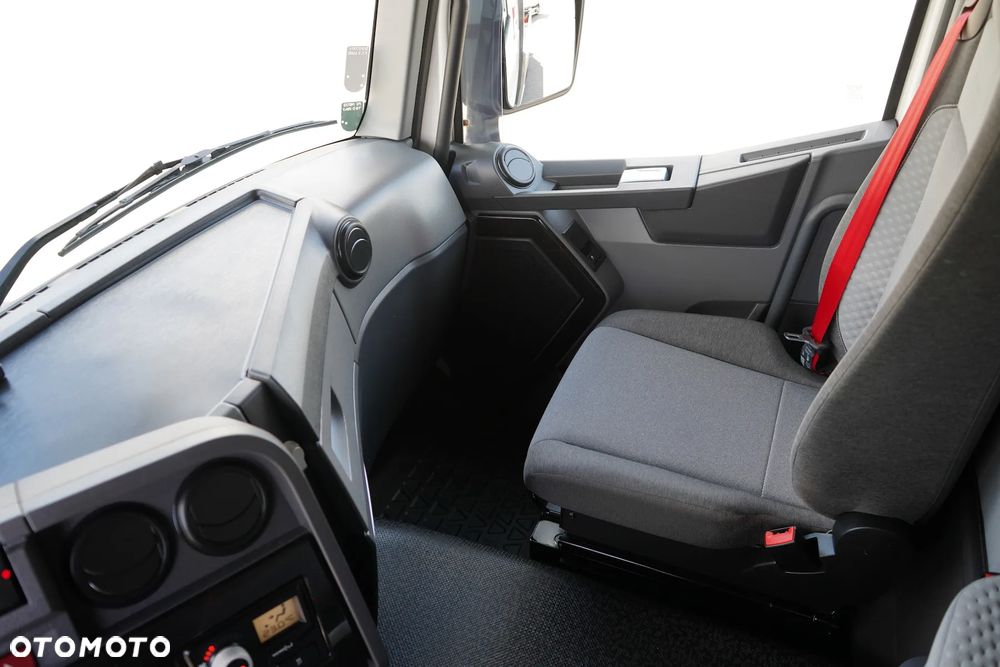 Renault / T 480 / 6 X 2 / SKRZYNIOWY + HDS / PALFINGER PK 24.001 / PILOT / OŚ SKRĘTNA - 25
