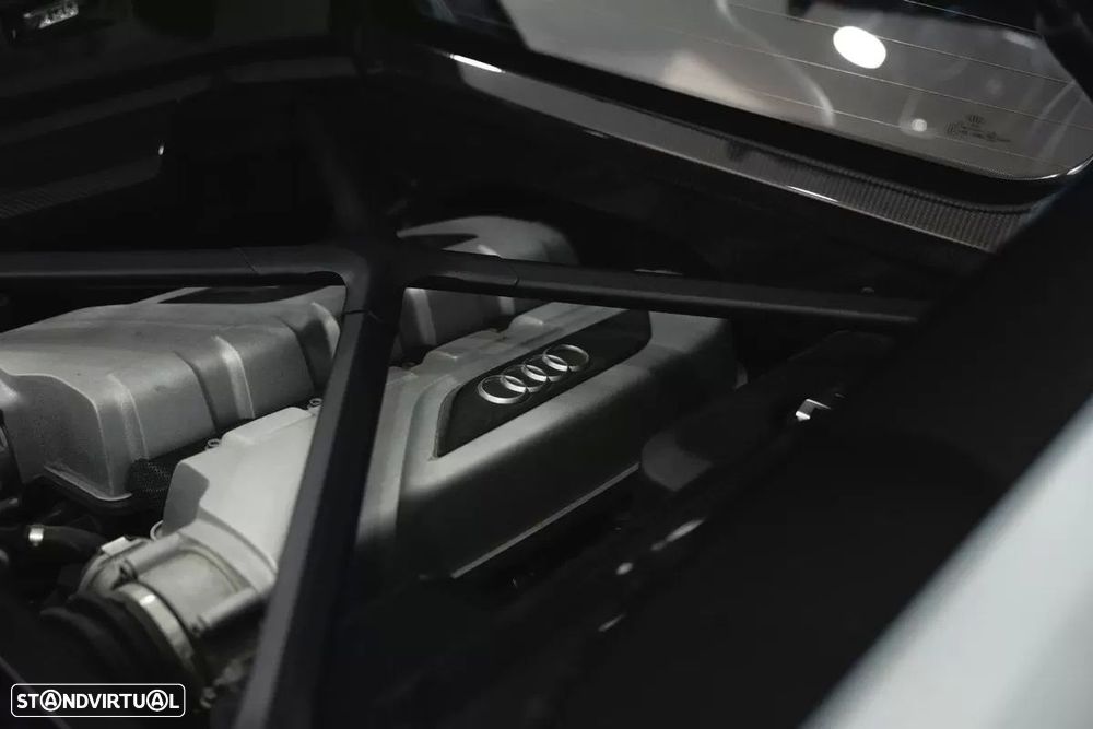 Audi R8 Coupé 5.2 FSI V10 Plus S tronic - 15