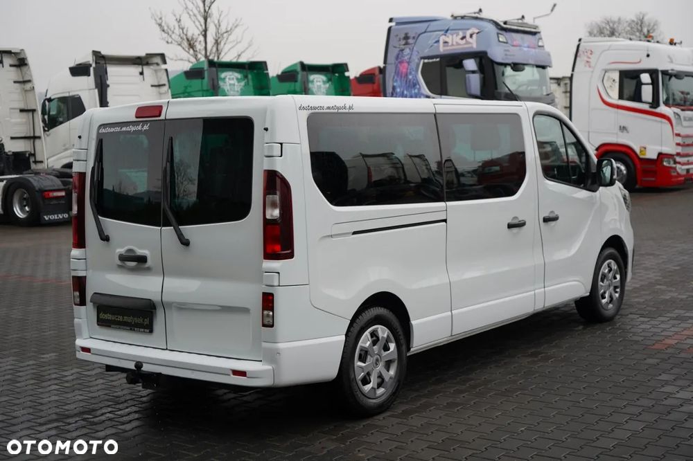 Renault TRAFIC III / BUS / 9 MIEJSC / PIERWSZY WŁAŚCICIEL / POLSKI SALON / 2022 ROK / - 8