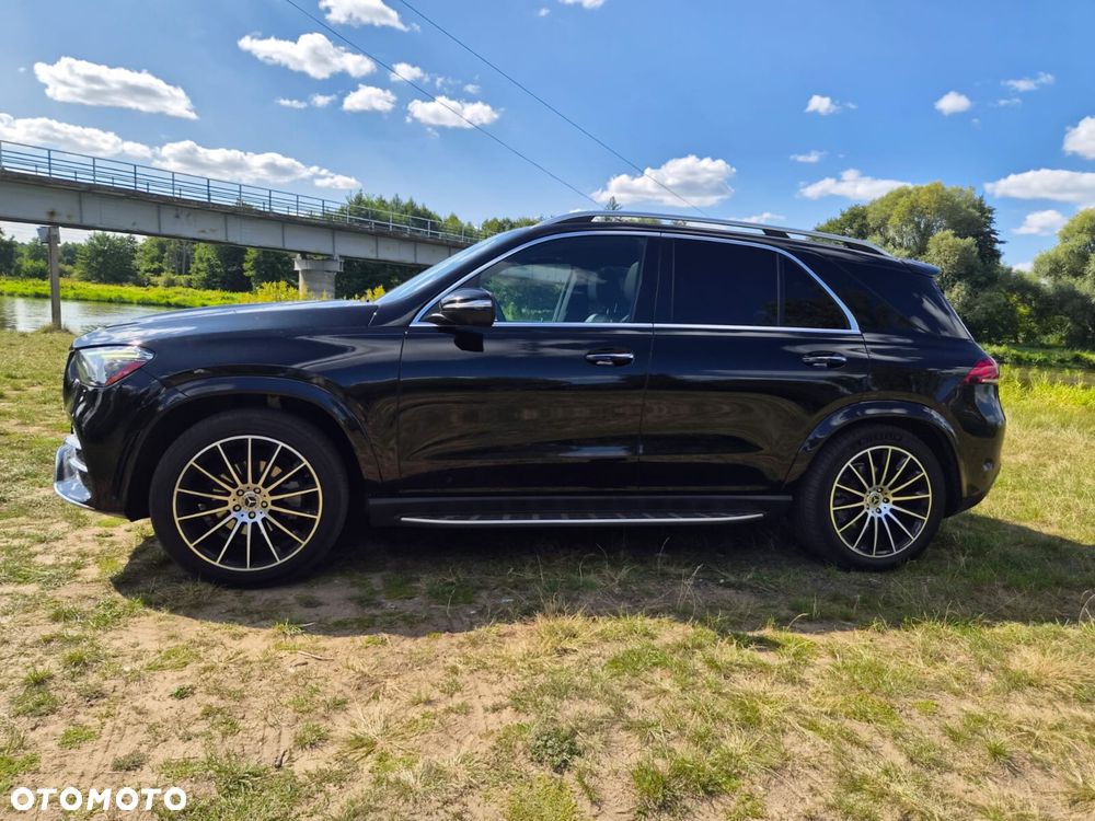 Mercedes-Benz GLE - 1