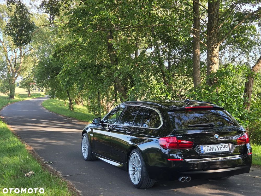 BMW Seria 5 520d Luxury Line - 12