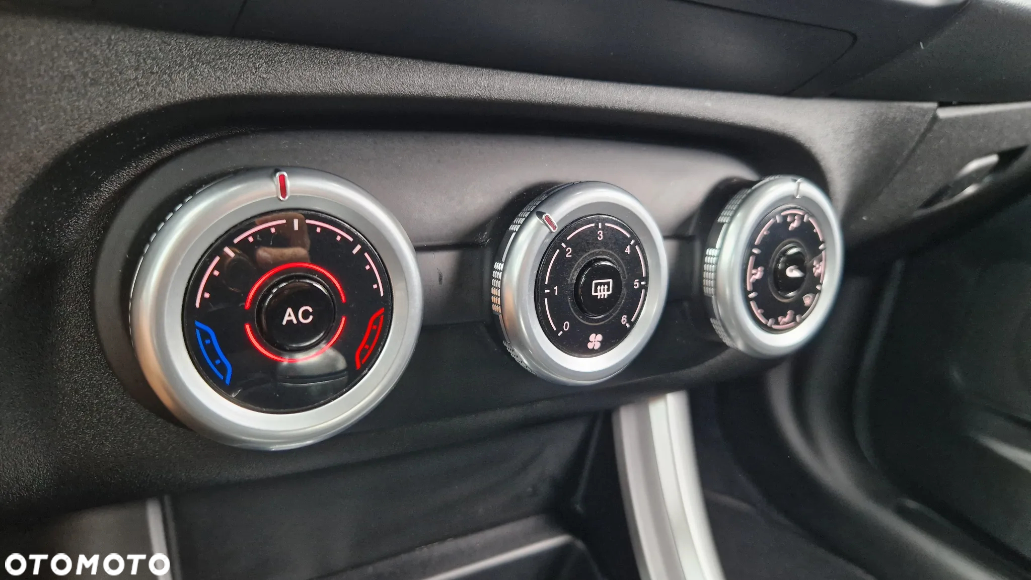Alfa Romeo Giulietta 1.4 TB Sprint - 14